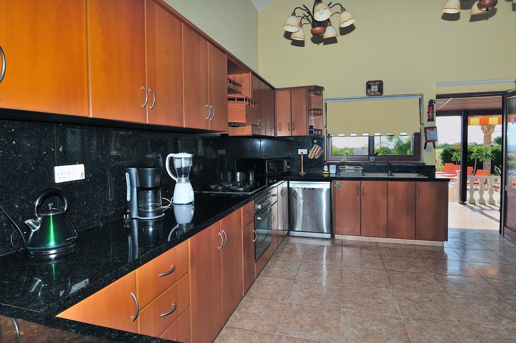 Villa Lp Pegeia Quarto foto